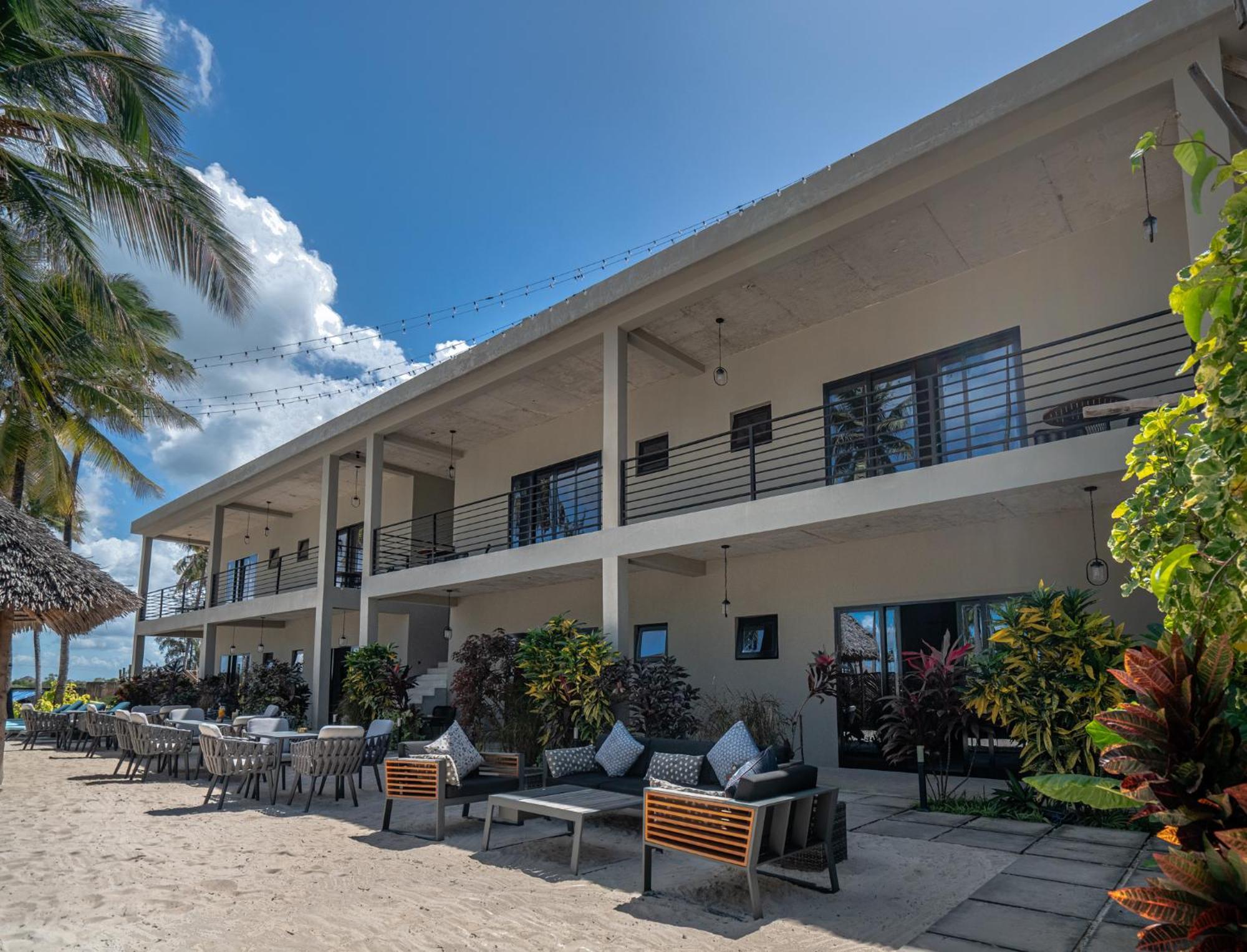 V Hotel In Paje Exterior photo